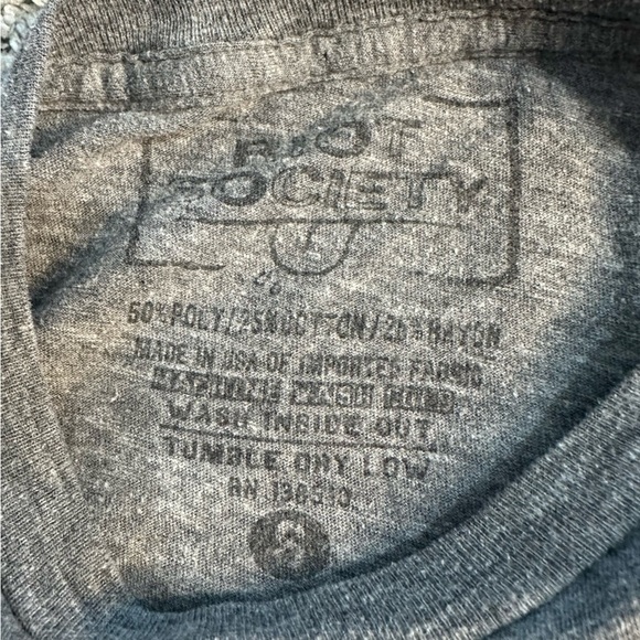 🎆 Riot Society Modern LA Elephant Graphic Festival Boho Gray Rayon Shirt Vintage - Picture 6 of 8